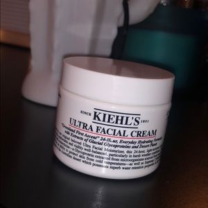 Kiehls facial cream